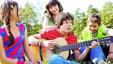 Prietenii de care adolescentul tau are nevoie