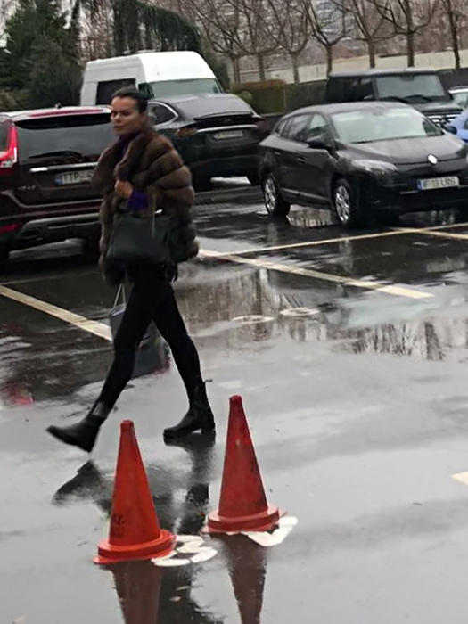 ”Sofisticata” Alina dă semne că revine în "joc"