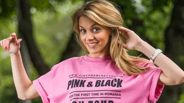 Andreea Ibacka, extrem de provocatoare cu sfarcurile la vedere! Gafa pe care a facut-o la un eveniment