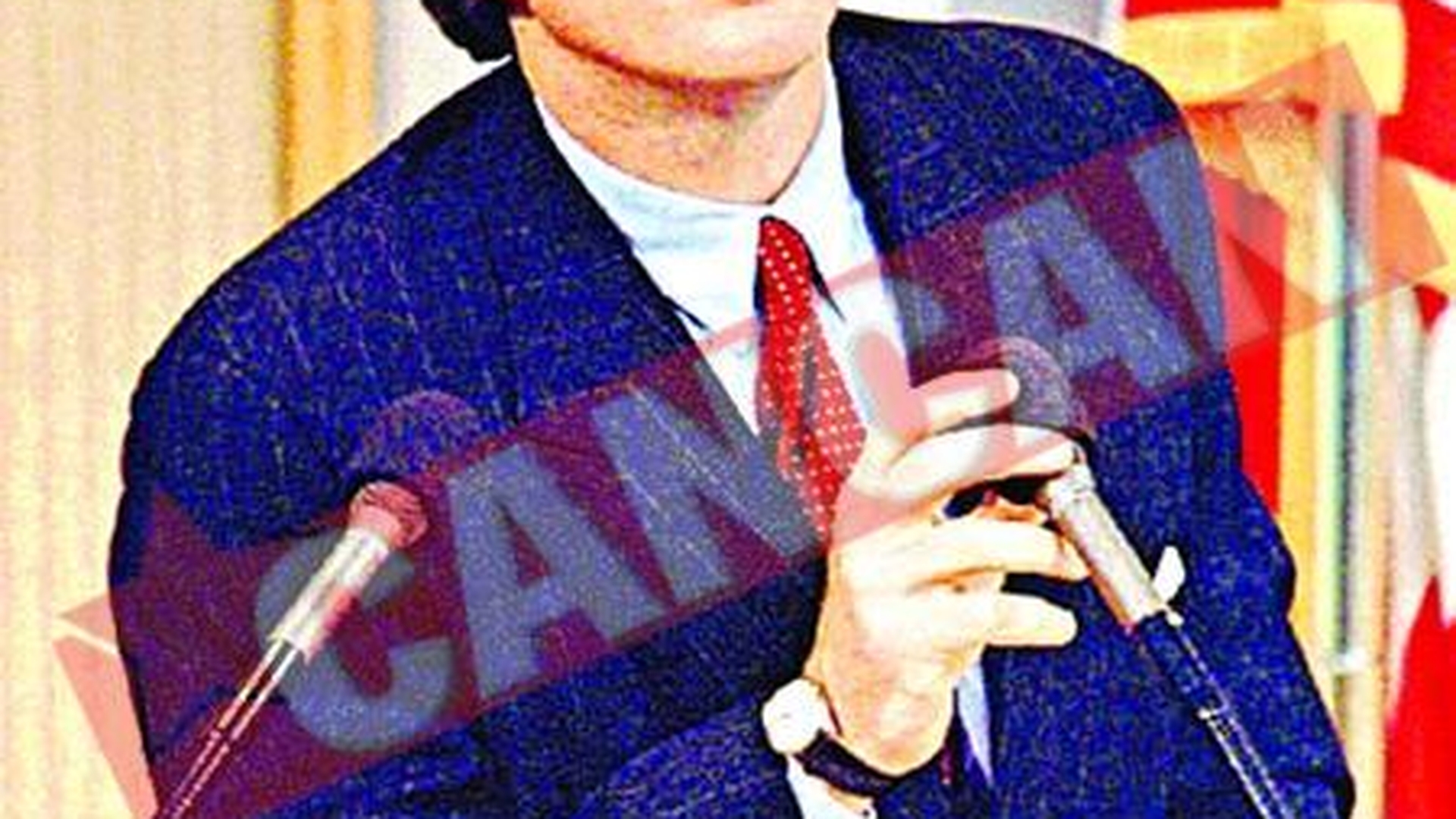 Sustine ca e fiul nelegitim al lui J.F. Kennedy