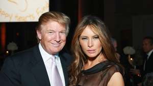 Imagini incendiare! Soţia lui DONALD TRUMP, pozată goală