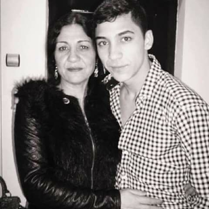 Adela Popescu, pusă într-o ipostază neplăcută de Babi Minune! Totul s-a întâmplat la TV, după ce prezentatoarea i-a pus o întrebare incomodă
