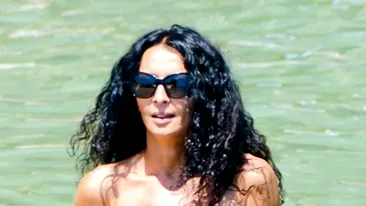 Mihaela Radulescu sau Anca Turcasiu? Vezi aici care este cea mai sexy vedeta trecuta de 40 de ani