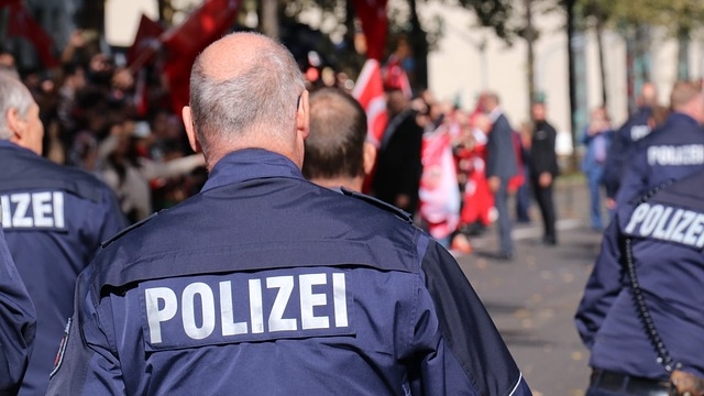 Muncitor român omorât într-un abator din Germania. Crima a fost comisă din gelozie 