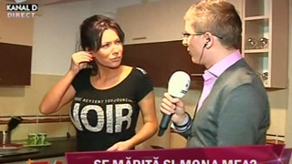 VIDEO Simona Sensual s-a facut fata de casa! Uite cum arata locuinta in care s-a mutat recent si ce jucarii sexuale ascunde in dormitor!