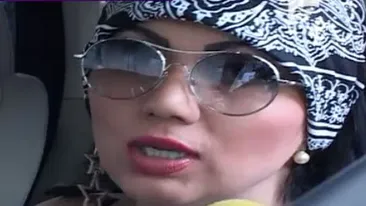 Bahmu a plans o zi intrega: Mi-au dat jos cureaua, pantofii. Ce i s-a intamplat brunetei