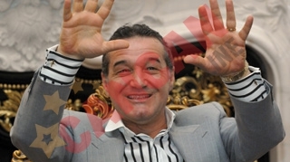 Gigi Becali: "Imi vine sa plang de bucurie!"