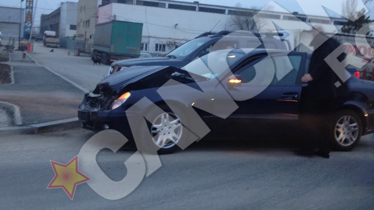 Adrian Nastase, la un pas de o tragedie! A fost implicat intr-un accident rutier, imediat dupa iesirea din inchisoare!