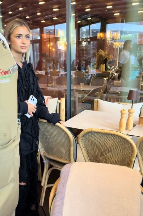 Iuliana și Ana Beregoi, primele declarații după scandalul monstru din restaurant + Imagini de ultimă oră! “Nu am provocat pe nimeni”