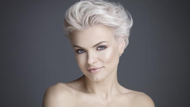 Jojo îşi dezvăluie trucurile sale de înfrumuseţare! Uite cum se îngrijeşte blondina pentru a fi într-o formă de zile mari!