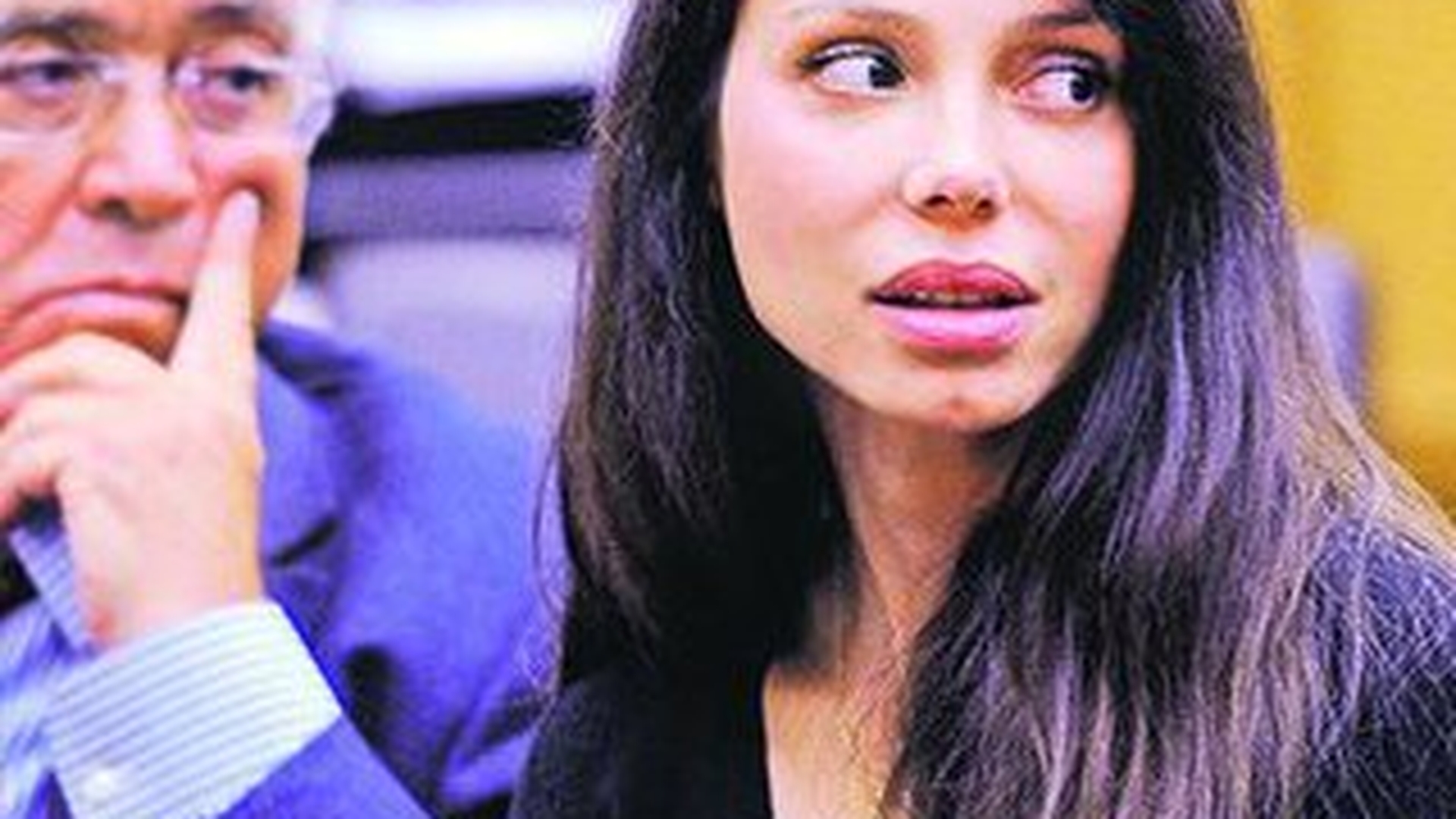 Oksana lui Mel a ramas cu buza umflata! A refuzat 15 milioane $ si s-a ales cu 750.000