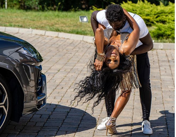 Bombă în showbiz! Laurette s-a măritat: ”Am ales un om bun, care merită toată iubirea, mi-am schimbat și numele!” Ce urmează e fabulos