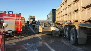 Trei români au fost răniţi grav într-un accident din Italia!