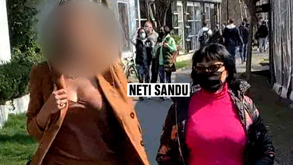 Neti Sandu nu renunță la mască nicio clipă