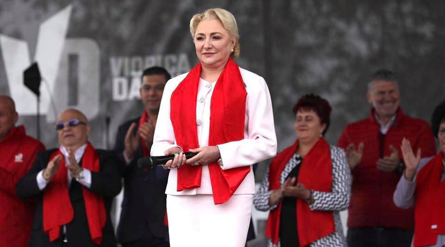 Viorica Dăncilă a negat că are operații estetice, dar adevărul este altul! A fost dată de gol: “Pentru a avea pielea impecabilă…”