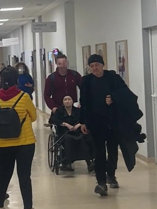 Gigi Becali, alături de mama lui, la clinică (SURSA FOTO: CANCAN.RO)