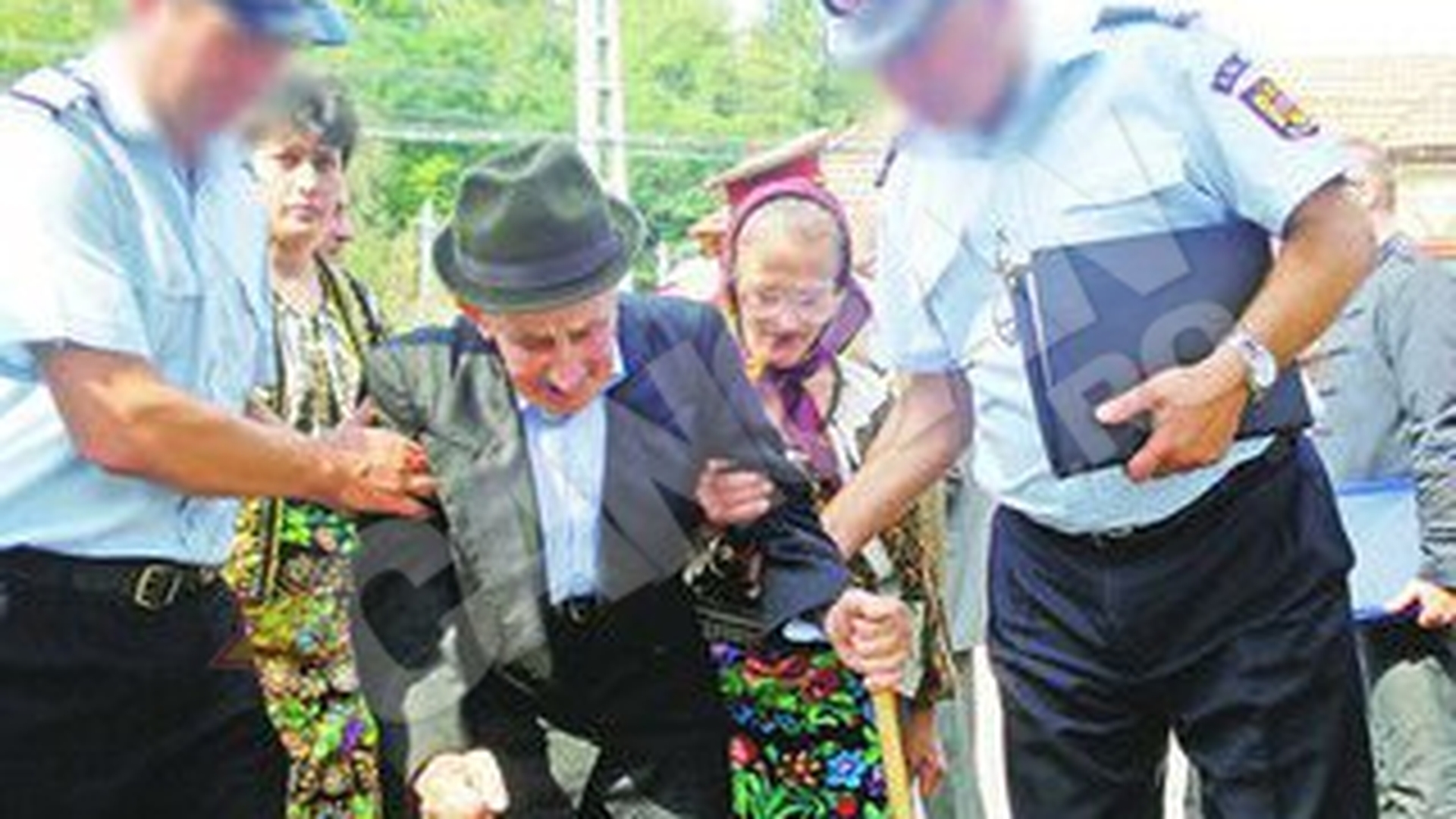 Aniversare speciala in judetul Arges! Cel mai batran pompier are 100 de ani