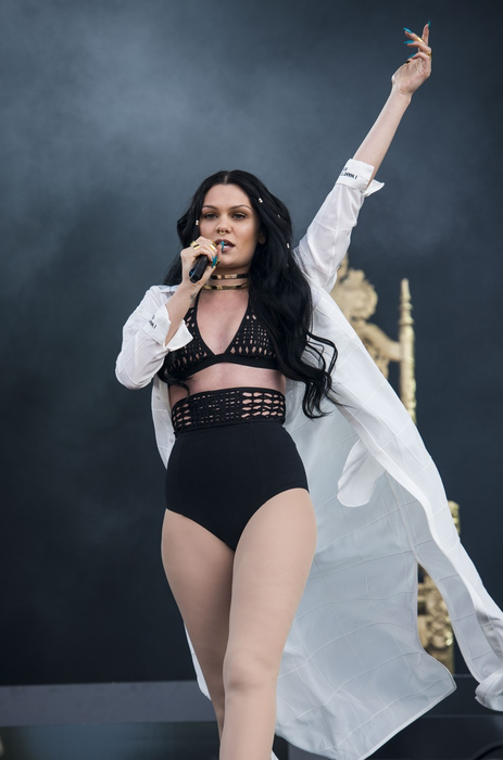 Jessie J live pe scenă la New Look Wireless Festival în Finsbury Park, Londra, duminică, 5 iulie 2015. Foto: Profimedia