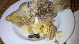 Secretul miliardarilor lumii care ţi-ar întoarce stomacul pe dos! Nu o să-ţi vină să crezi ce delicatesă îi menţine în formă!
