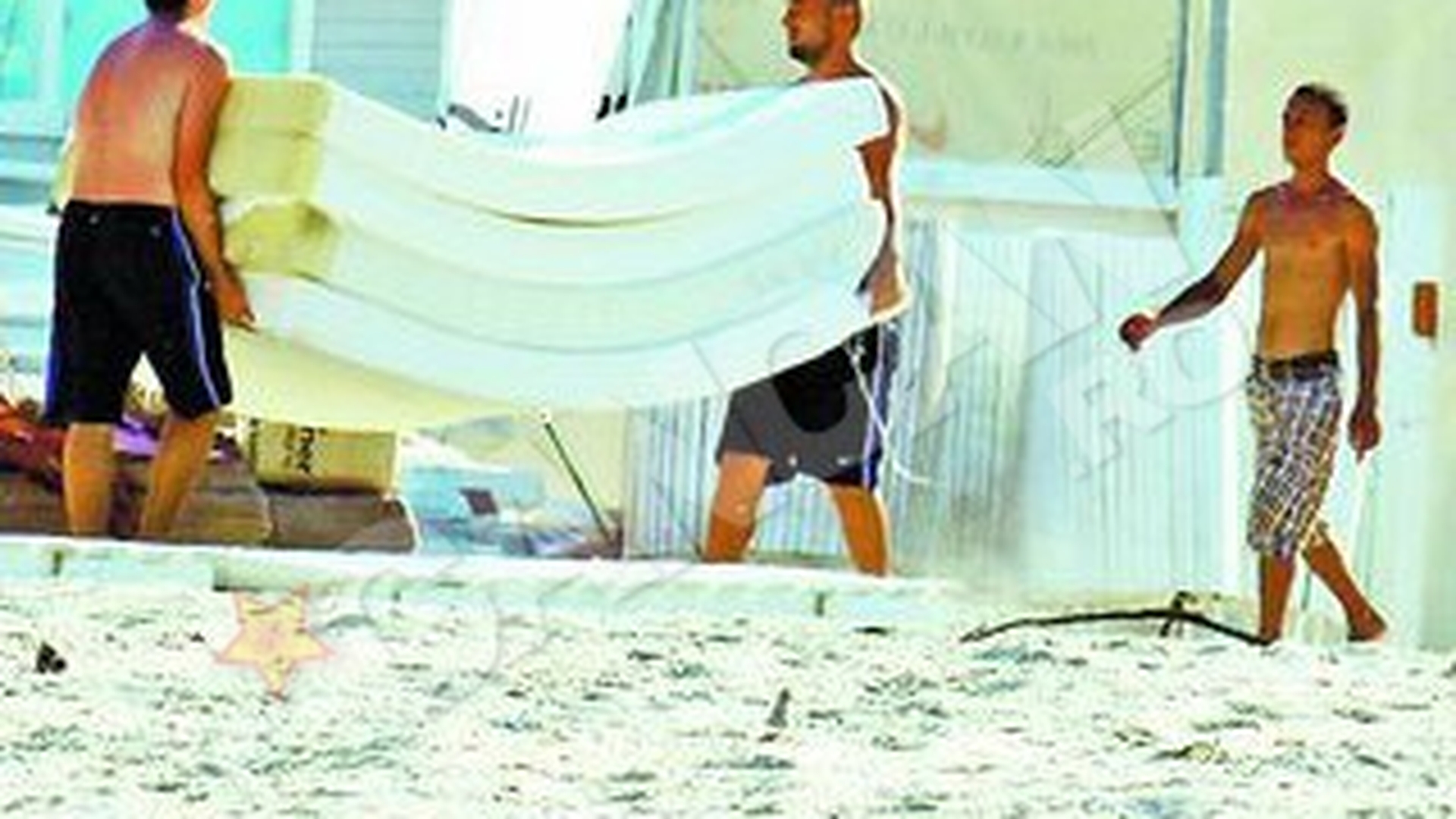 Au inceput sa se inchida terasele la mare
