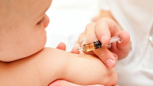 Pacienţii de risc, puşi în pericol pentru că nu a început încă vaccinarea antigripală. Care sunt motivele