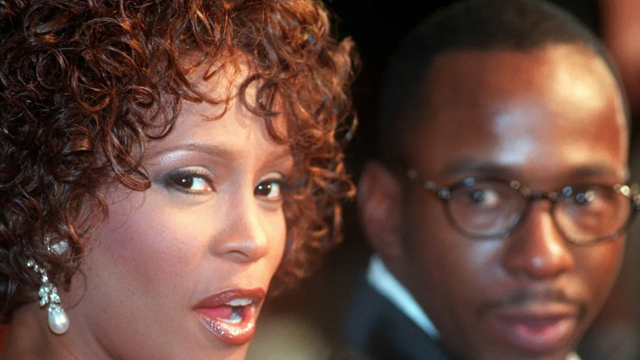 Dezvăluiri incredibile despre WHITNEY HOUSTON la patru ani de la moartea cântăreţei. „Se droga şi în ziua nunţii ei…“