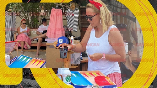 Vedeta PRO TV e întreprinzătoare în timpul liber ! Andreea Esca s-a privatizat la mare: vinde haine pe plajă!