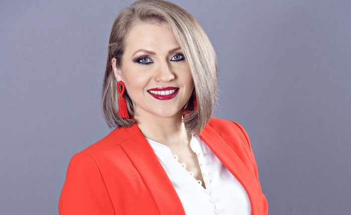 Mirela Vaida, într-o rochie provocatoare la Acces Direct: “Nu e pentru o femeie serioasă ca mine. Uitați ce…”