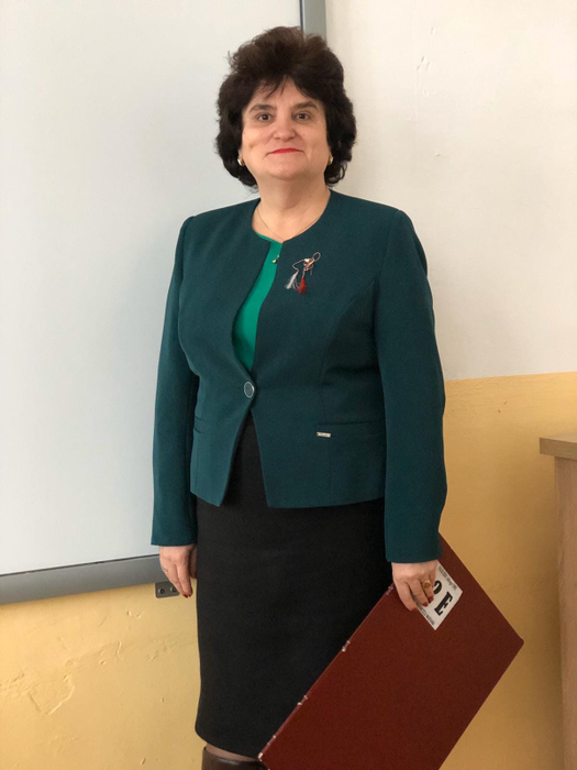 O cunoscută profesoară din Caracal a decedat din cauza infecţiei cu COVID-19. Femeia a ajuns la spital prea târziu