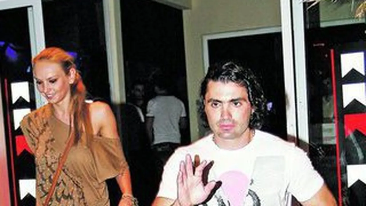 Pepe a avut o aventura de 2-3 zile cu Roxana Ionescu! Nu o sa crezi cand s-a intamplat asta! Afla detalii despre relatia lor!