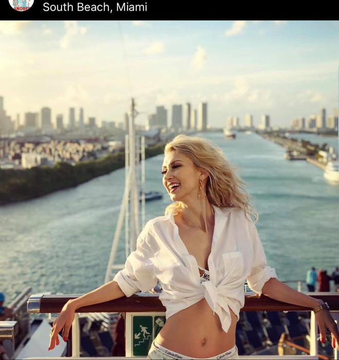 Andreea Bălan, răsfățată cu multe surprize de ziua ei! A publicat o poză de album cu bărbatul care ocupă un loc special în inima sa: