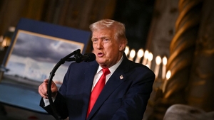 Donald Trump le cere autorităților americane să desecretizeze documente despre OZN-uri și extratereștri. Ce acuzații îi aduce lui Barack Obama