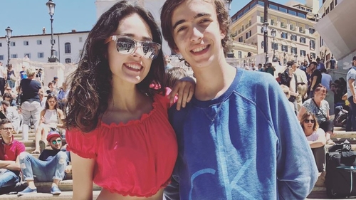 Andra Gogan și familia ei au primit încă o lovitură! Fratele artistei a fost bătut și umilit pe stradă