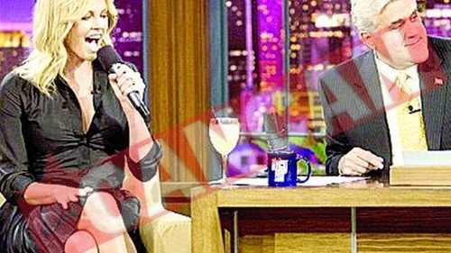 Charlize Theron s-a cherchelit in direct