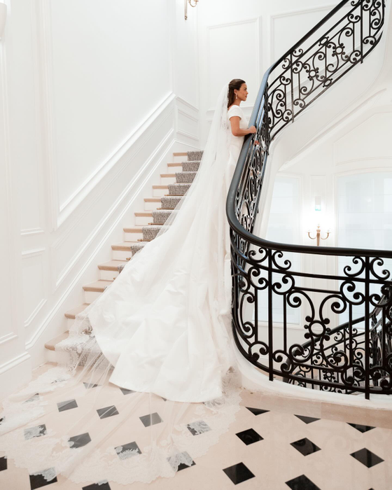 Mireasa a purtat o rochie Dior/ Sursa foto: Instagram
