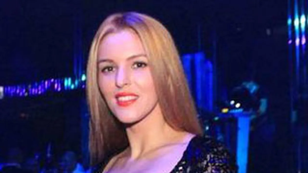 Denisa Nechifor, suparata foc, pe Facebook! Vezi ce-a scos-o din sarite!