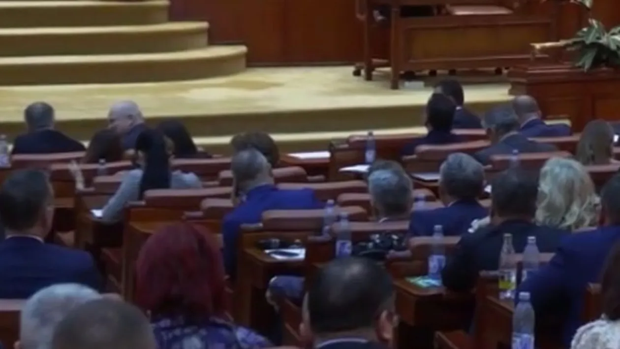 Scandal URIAŞ în politică! Plângere penală şi daune de 1,5 milioane de euro! Este vorba de un procuror