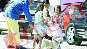 Copiii bogatilor, serbati la cluburi "de fite"