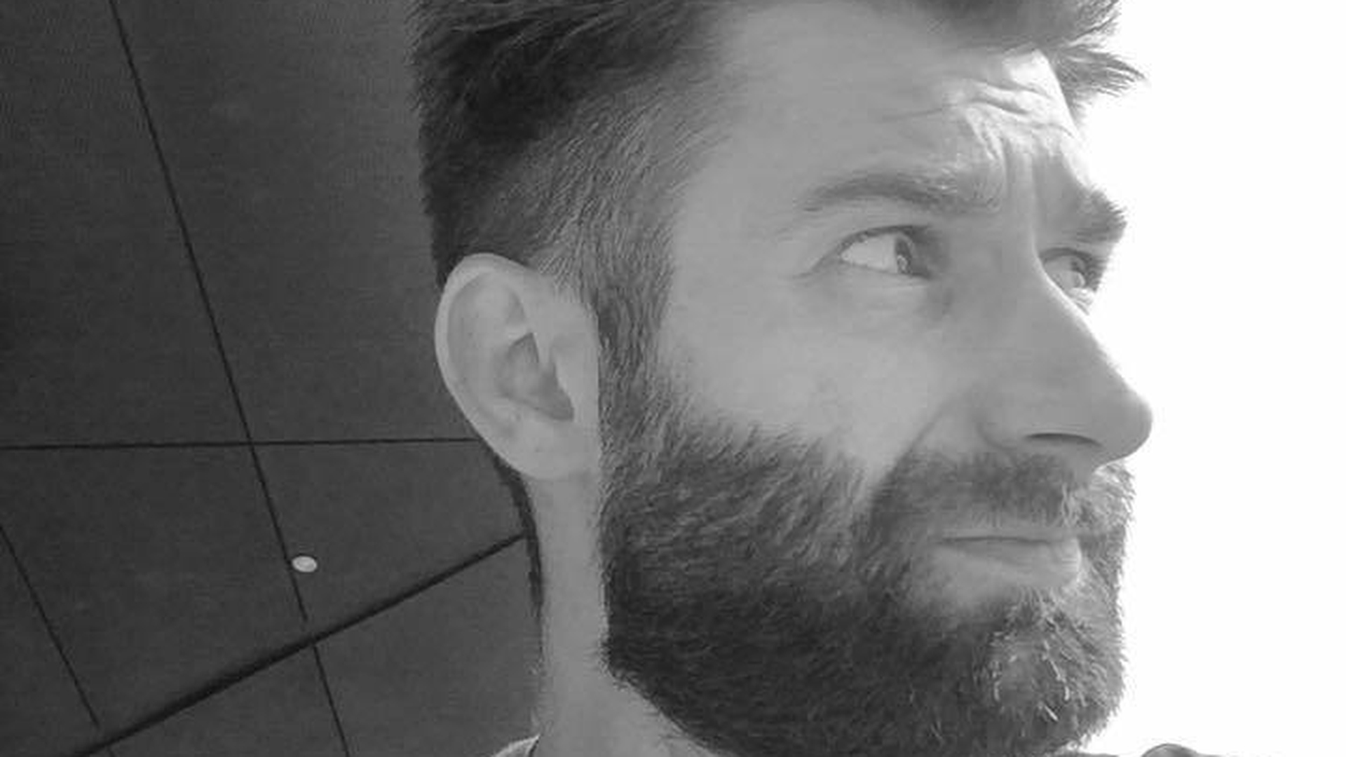 Paul Ipate a văzut o tânără care arunca un pachet de ţigări pe jos! A mers la ea şi ce a urmat e halucinant