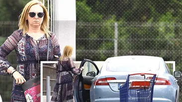 ”Doamna Anti-fumat”,  la shopping cu Jaguarul de 50.000 €  + apartament în buricul Capitalei