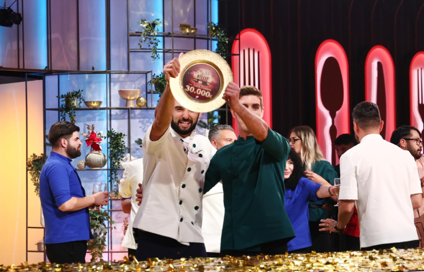 Luca Zvaleni a câștigat Chefi la cuțite, sezonul 16/ sursă foto: Antena 1