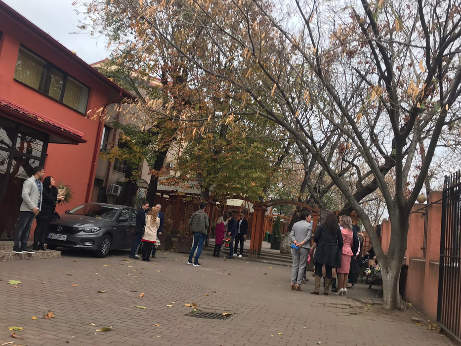 Ștefan Stan renunță azi la burlăcie. Avem primele imagini de la cununia secretă!