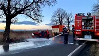 Accident înfiorător în Teleorman, în ziua de Crăciun! Doi tineri au murit după ce au intrat cu mașina într-un copac