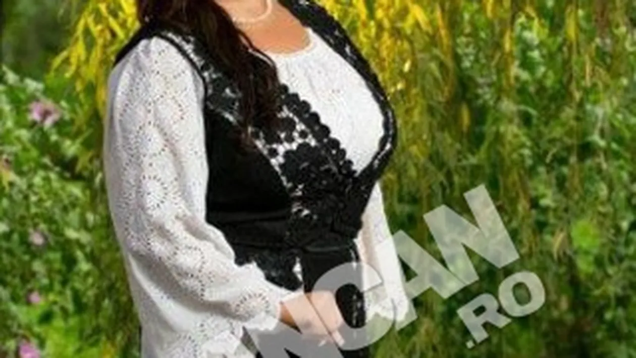 Siliconatele din folclor au facut topul naturalelor! Ele sunt cele mai dotate doamne ale cantecului popular romanesc!