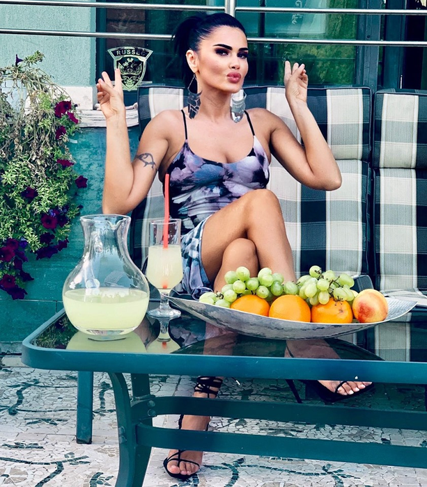 Suma exorbitantă pe care a scos-o Oana Zăvoranu din buzunare pentru o pereche de botine