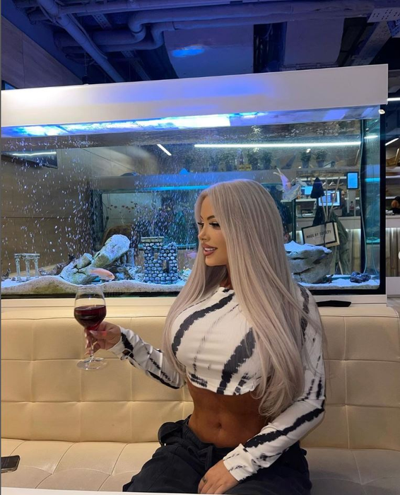 Loredana Chivu s-a cuplat la începutul anului cu fostul soț al Andei Adam (Foto: Instagram)