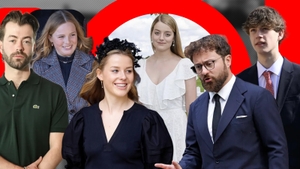8 membri ai Familiei Regale Britanice despre care probabil nu ai auzit niciodată. Printre ei se numără un DJ și un designer de bijuterii