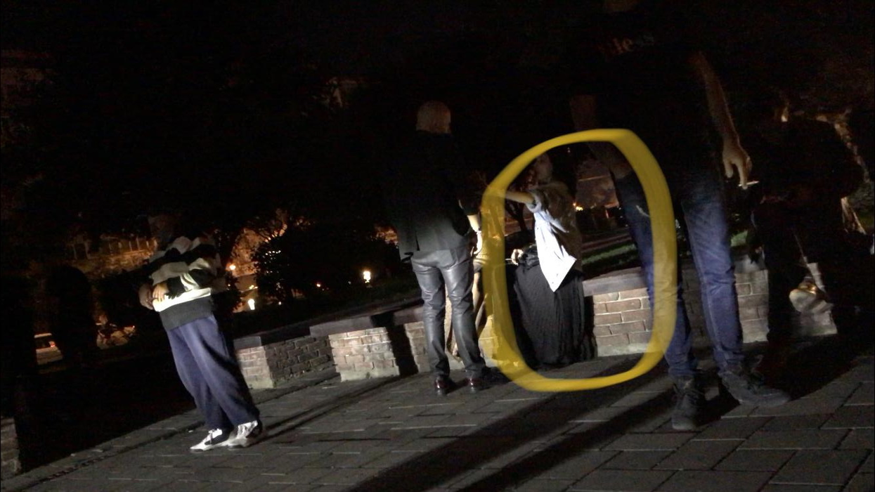 Fostul ”iepuraș” Playboy a reapărut în peisajul nocturn! S-a anturat la LOFT cu ”Man in black”