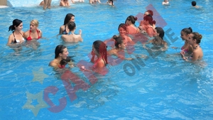 Concurentele de la Miss World s-au balacit la Brasov