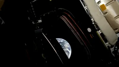 Pentru prima dată din 1972, oamenii văd din nou Pământul din drumul spre Lună. NASA a publicat imaginile din a treia zi a misiunii Artemis II